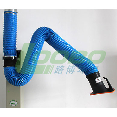 LB-JYB壁掛式柔性(xing)吸(xi)氣臂(bi)